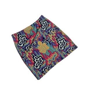 Trippy pattern skirt